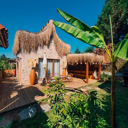 Θέρετρο Feronia Masukiye