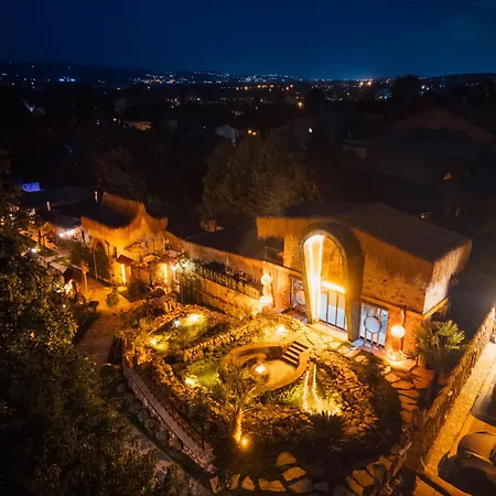 Θέρετρο Feronia Masukiye